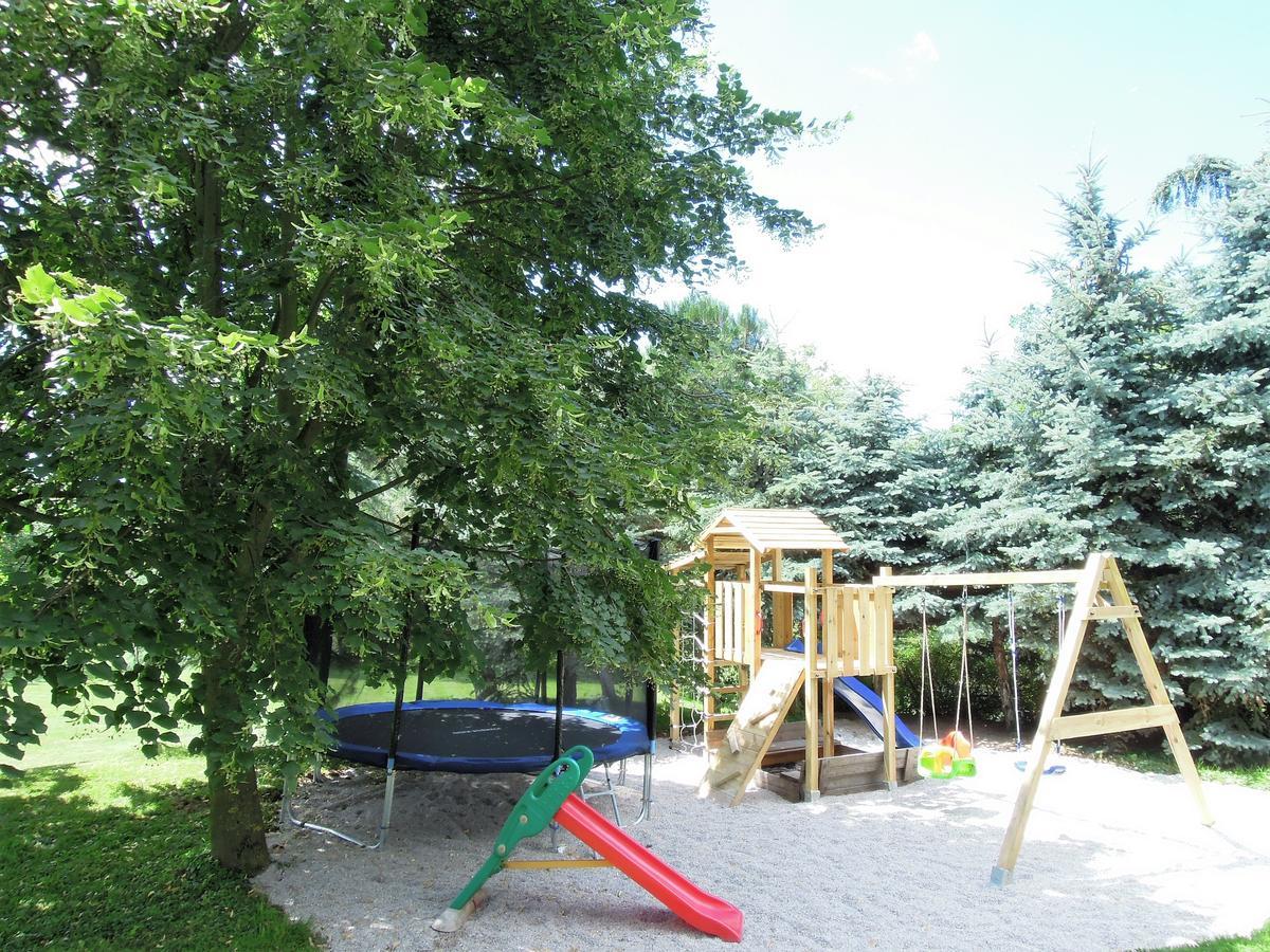 Pension U Sebastiana Hodousice Exterior photo